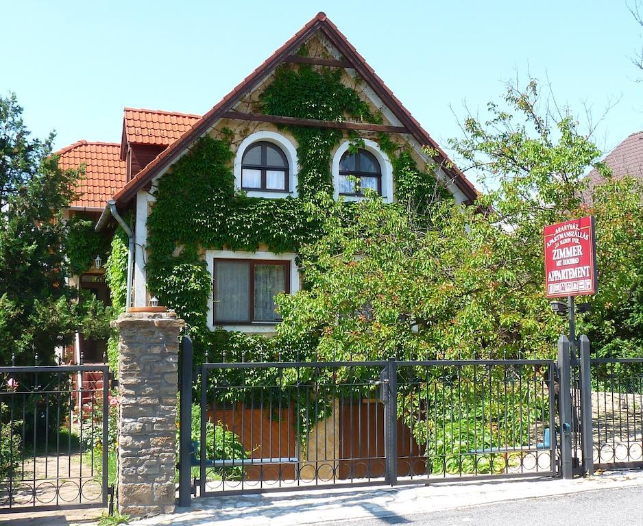 Aranyhaz Apartmanszallas Tihany Εξωτερικό φωτογραφία